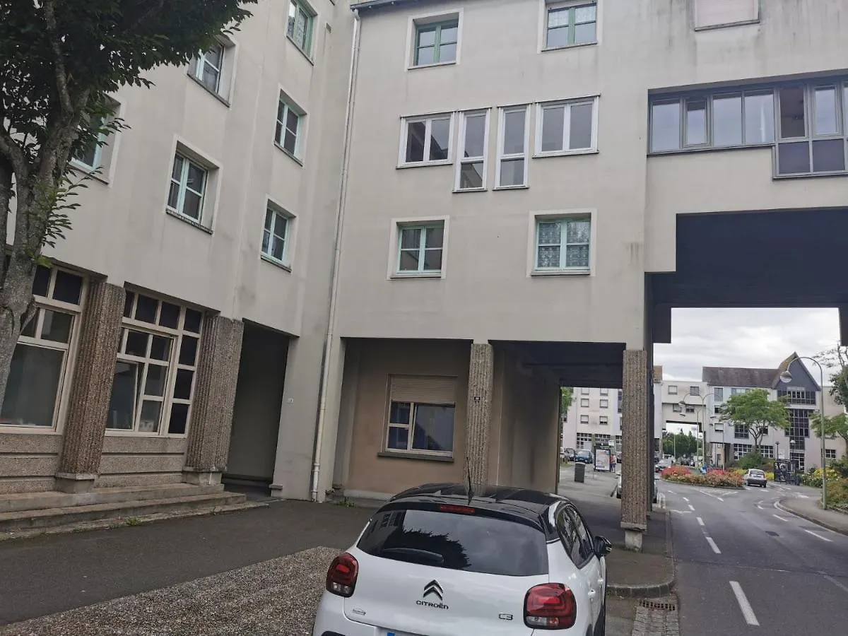 Apartment Les Grands Jardins By Interhome Saint-Malo